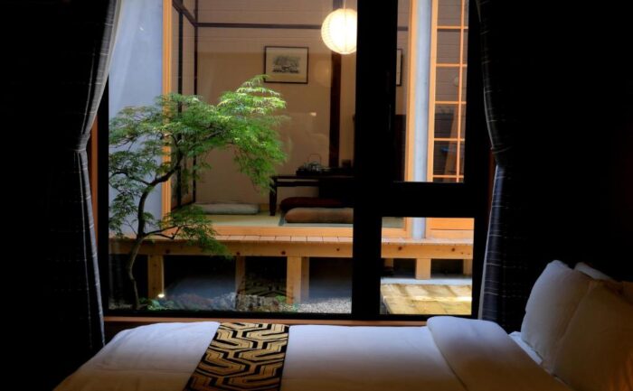 Hotel Traveling Bridge Nijojo, Kyoto – Updated Prices()