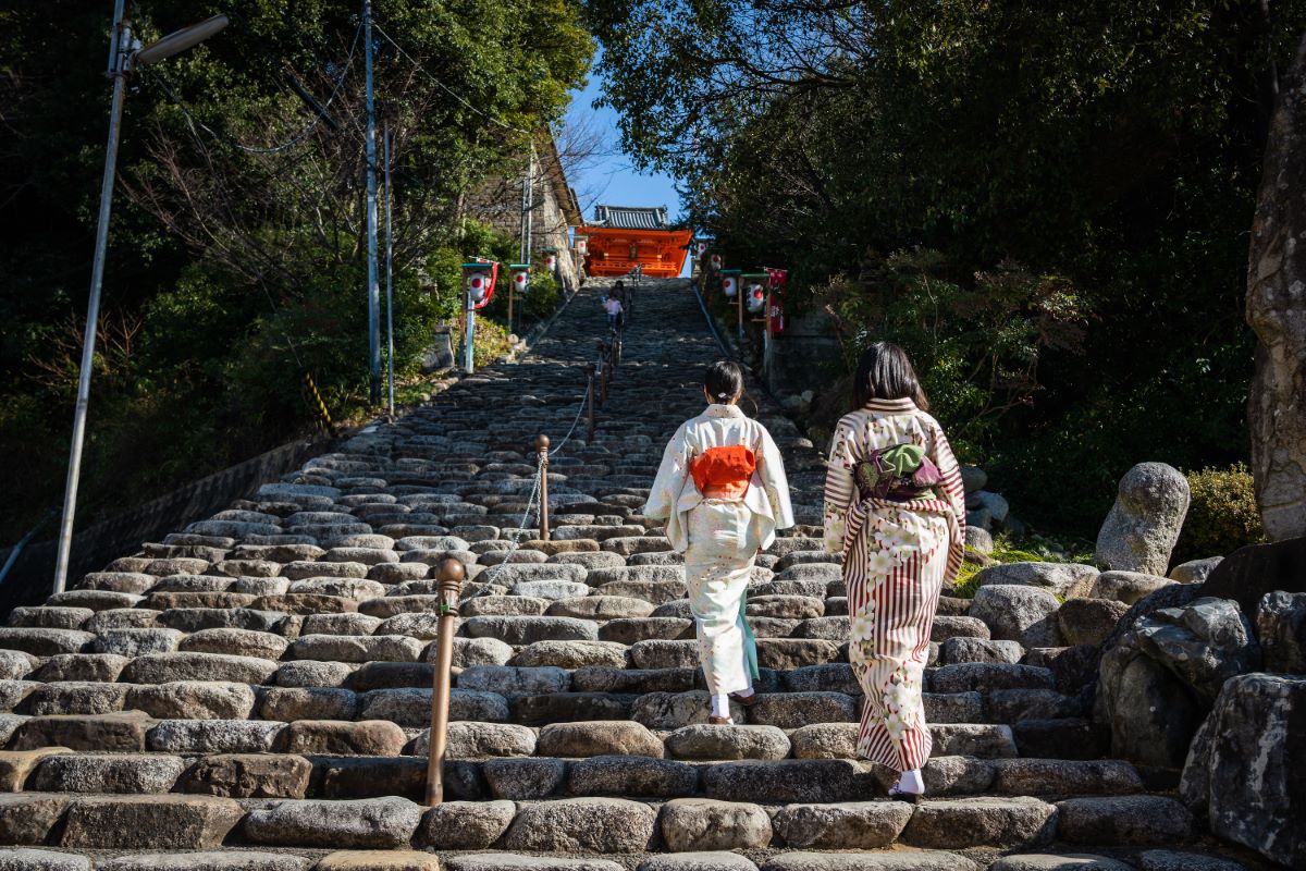 Isaniwa jinja Shrine