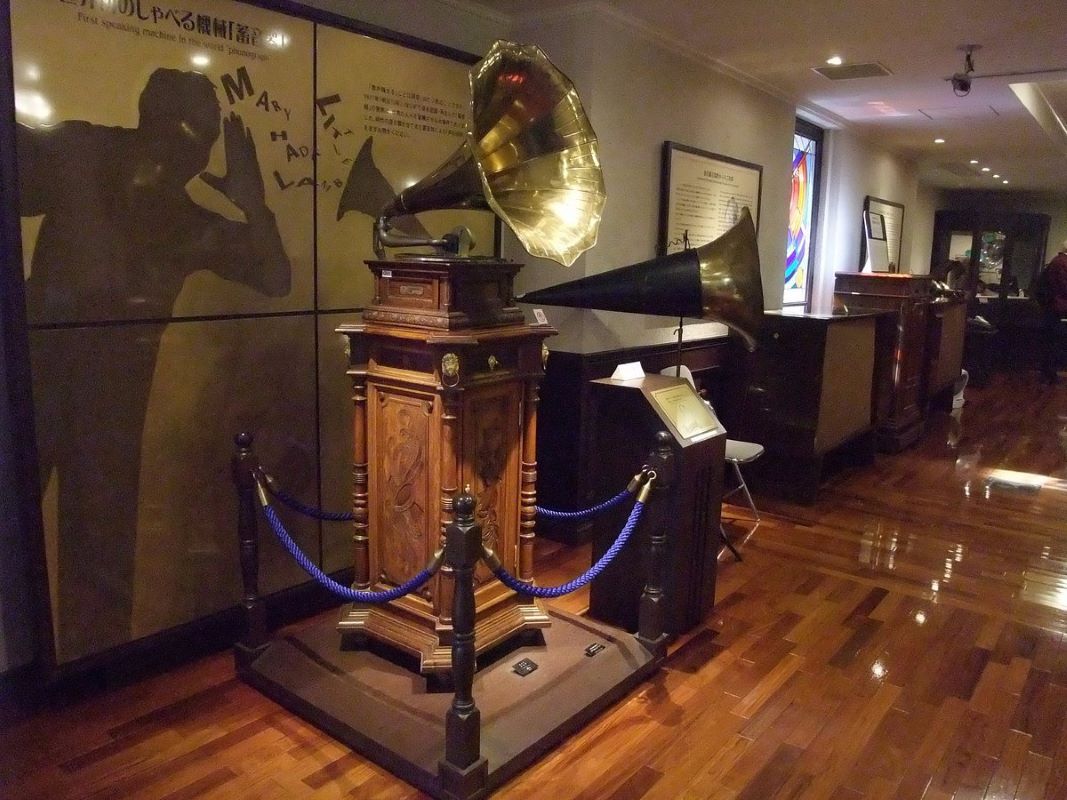 Kanazawa Phonograph Museum