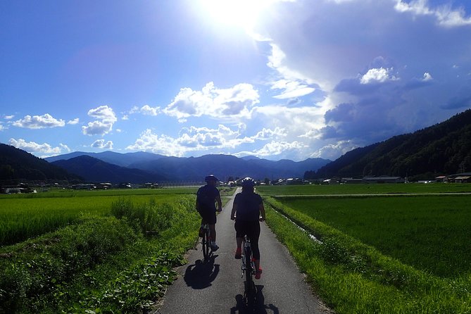 Private group Morning Cycling Tour in Hida Furukawa Gifu Prefecture ()