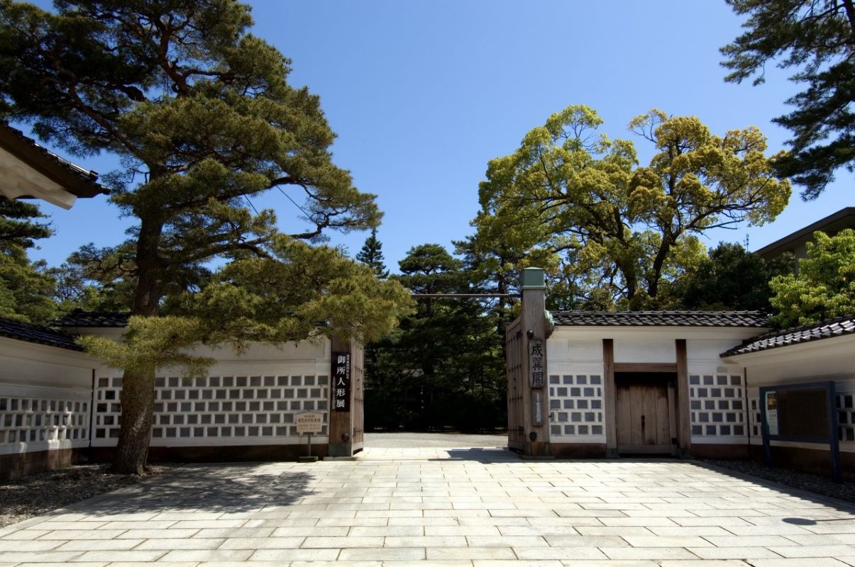 Seisonkaku Villa © Kanazawa