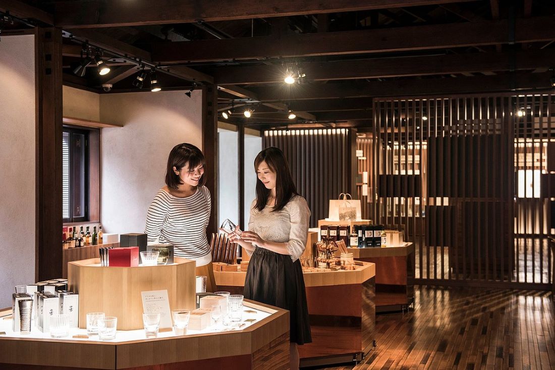 Source Suntory Yamazaki Distillery