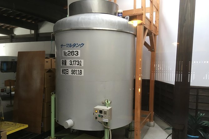 Takayama Sake Tasting Tour ()