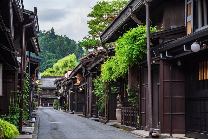 The Best Of Takayama Walking Tour ()