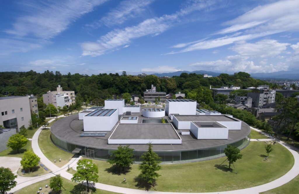 Twenty First Century Museum of Contemporary Art © Kanazawa