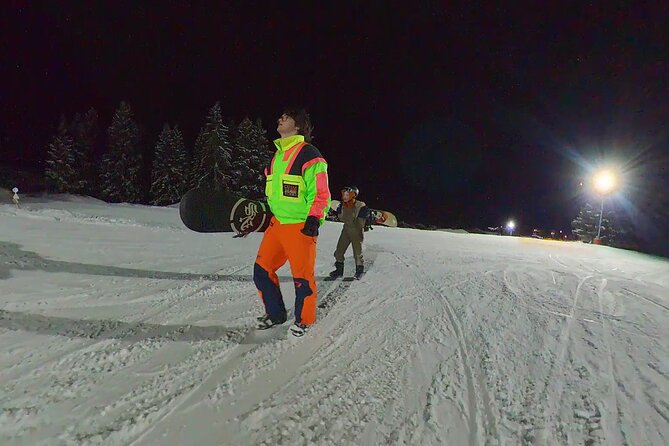 Private Beginners Introduction to Snowboarding in Hakuba - On-the-Slope Training