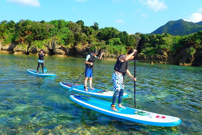 [Ishigaki] Kabira Bay SUP/Canoe Tour - Sunset Tour of Kabira Bay