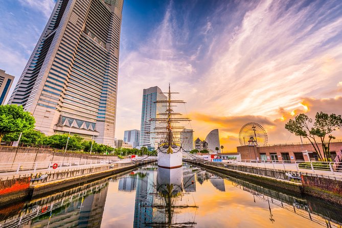 Romantic Tour In Yokohama - Meeting and Pickup