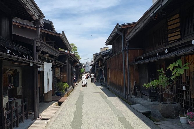 Takayama Oldtownship Walking Tour With Local Guide. (About 70min) - Tour Overview