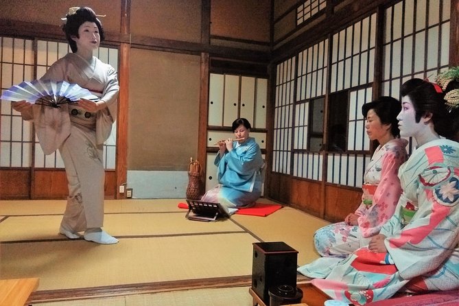 Kamakura Traditional Private Geisha Experience and Banquet Show - Experience Details