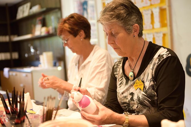 Maneki Neko Painting Experience - History of Maneki Neko