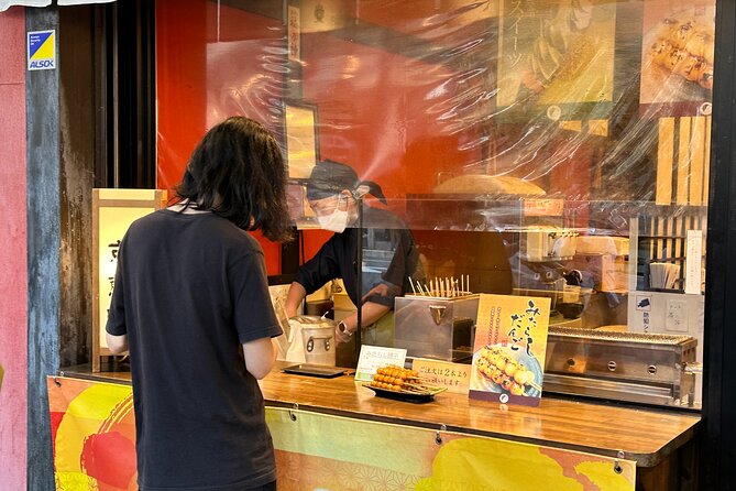 Kyoto : Pontocho All-Including Evening Local Food Tour Adventure - Exploring Local Food in Pontocho