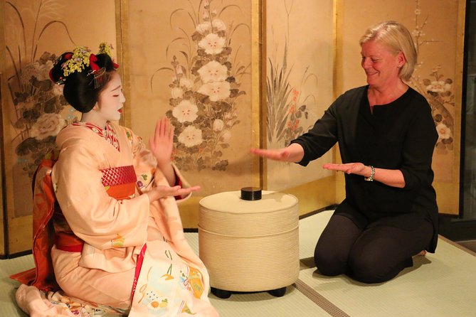 Small-Group Dinner Experience in Kyoto With Maiko and Geisha - The Tradition of Geisha and Maiko in Kyoto