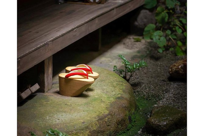 Small-Group Dinner Experience in Kyoto With Maiko and Geisha - A Must-Do Experience for Culture Enthusiasts