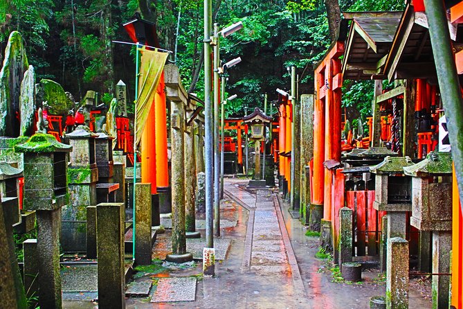 Fushimi Inari Shrine: Explore the 1,000 Torii Gates on an Audio Walking Tour - What to Expect on the Audio Walking Tour