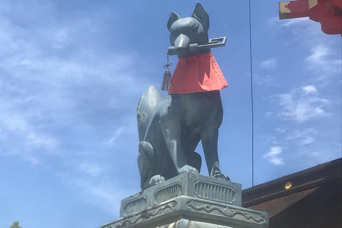 One Day Landing Tour of Fushimi-Inari Taisha and Sake Breweries - Fushimi-Inari Taisha Shrine