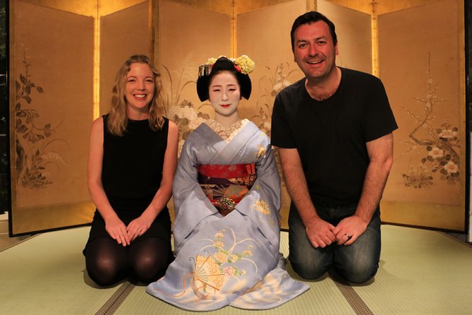Mesmerizing Dinner With Maiko Geisha - What is it?