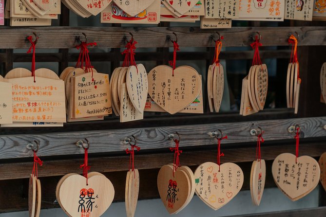 Treasures of Kyoto: Geishas & Traditions Private Tour - Experiencing the Elegance of Geisha Performances: An Evening of Traditional Entertainment