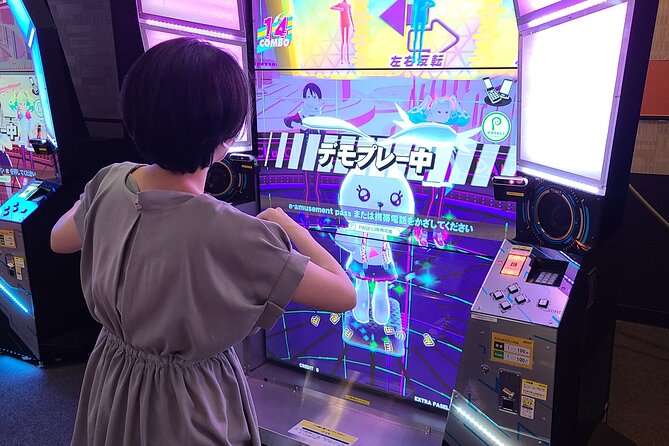 Explore an Amusement Arcade and Pop Culture at Night Tour in Kyoto - Meeting and Pickup
