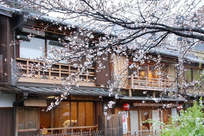 Shared Departure Transfer : Kyoto City to Kansai International Airport - Cancellation Policy