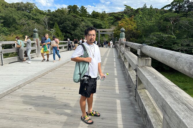 Mie Custom Tour With Private Car and Driver (Max 9 Pax) - Extra Charges for Kansai International Airport Transfers