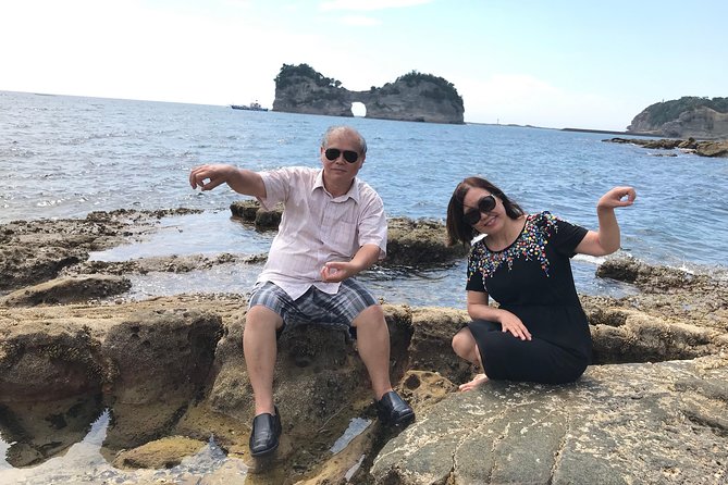 Private & Custom WAKAYAMA (SHIRAHAMA) Day Tour by Toyota COMMUTER (Max 13 Pax) - Directions and Booking Information