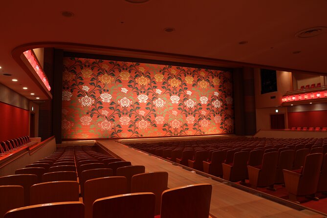 Night KABUKI in Osaka Dotonbori - History of KABUKI in Osaka