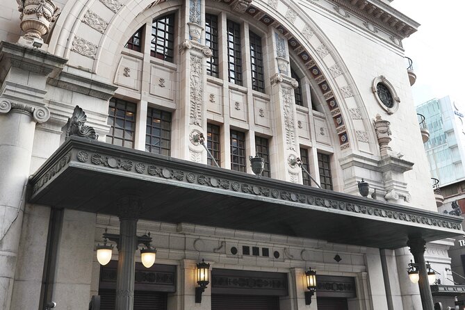 Night KABUKI in Osaka Dotonbori - Frequently Asked Questions