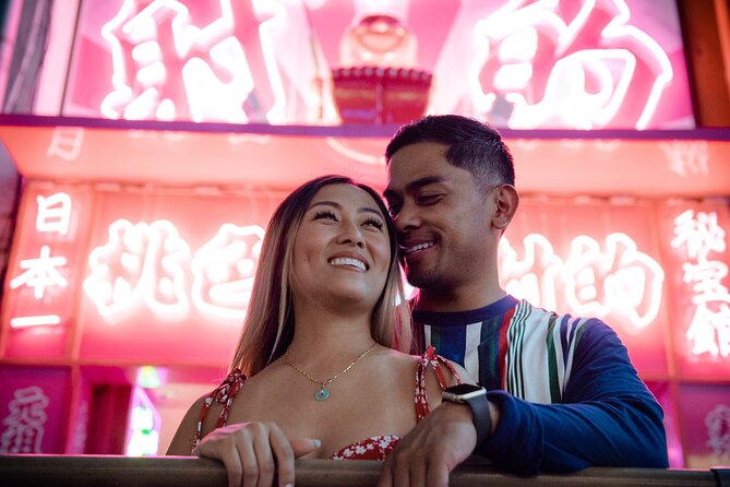 Dotonbori Nightscapes: Photoshooting Tour in Dotonbori" - Composition Techniques for Striking Nighttime Photos