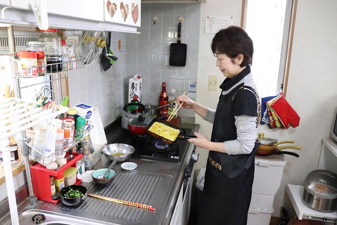 Heart-Warming Japanese in Home Cooking Lesson With a Local Mother in Osaka - Discover the Warmth of Japanese Home Cooking