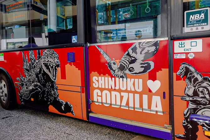 Private Tokyo Shinjuku Bus Tour With Licensed Guide - Start Time and Tour Highlights