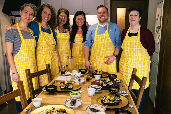 Traditional Japanese Cooking Class at Mayuko's Home in Tokyo - Discover the Essence of Japan Through Mayukos Cooking Class