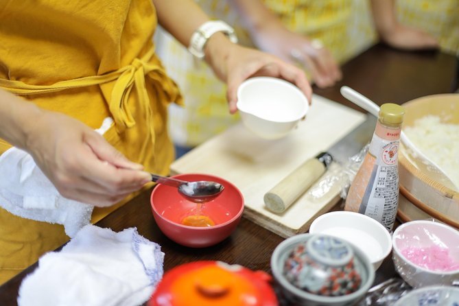 Traditional Japanese Cooking Class at Mayuko's Home in Tokyo - Discover the Secrets of Traditional Japanese Cuisine at Mayukos Home