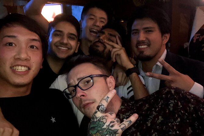 3-Hours Tokyo Local Bar & Izakaya Crawl in Shinjuku Area - Indulging in Authentic Japanese Cuisine and Drinks