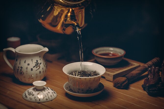 Special Activity for EARLY Birds！Tea Tasting and Japanese Zen - Exploring the Art of Japanese Zen