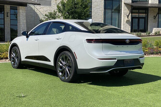 Arrival Private Transfer From Narita Airport NRT to Tokyo City by Business Car - Cancellation Policy