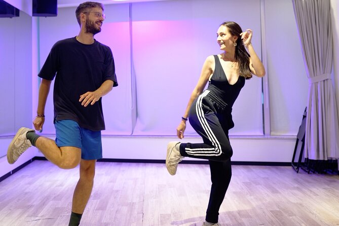1 Hour Small Group Shuffle Dance Class in Tokyo - Activity Details