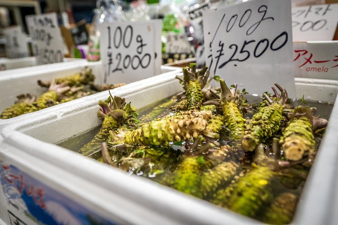 Special Access at Toyosu Fish Market With Hotel Pick up - Reviews