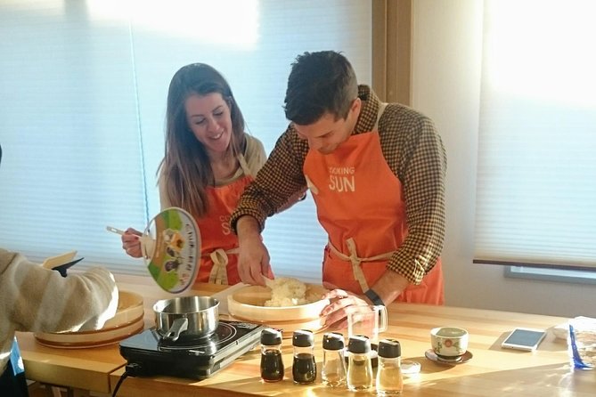 3-Hour Small-Group Sushi Making Class in Tokyo - Expert Instruction