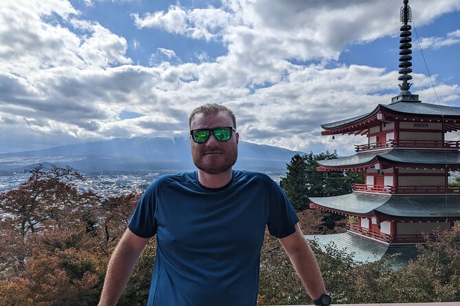 Mt. Fuji Five Lakes Area Private Day Trip With Licensed Guide (Tokyo Dept) - Customizable Tour of Your Choice