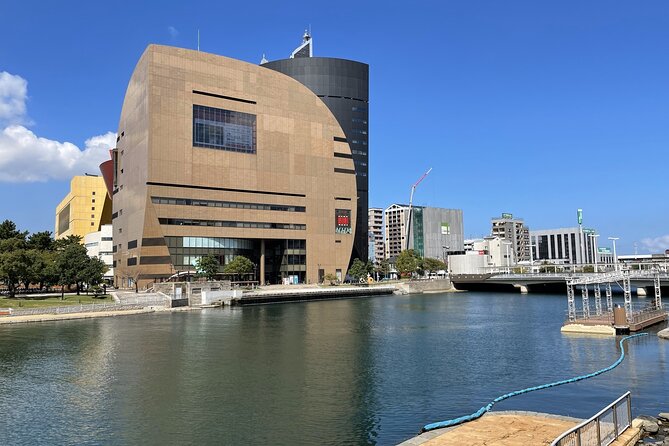 Private Tour to Kokura Castle, Uomachi Street, and Yasaka Shrine - Yasaka Shrine