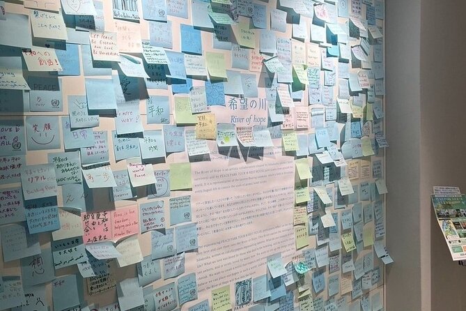 Hiroshima/A-bombed Tram No.653 Entry ＆Peace Memorial Park VR Tour - Private Tours