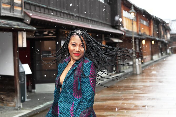 Photoshoot Session by Professional Photographer in Kanazawa - Tips for Choosing the Perfect Location