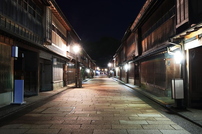 Kanazawa Private 1 Day Tour Photoshoot Session by Professional Photographer - Pricing and Inclusions