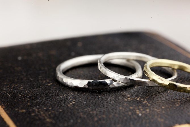 Handmade Experience of a Ring Completed in About 60 Minutes - Inclusions