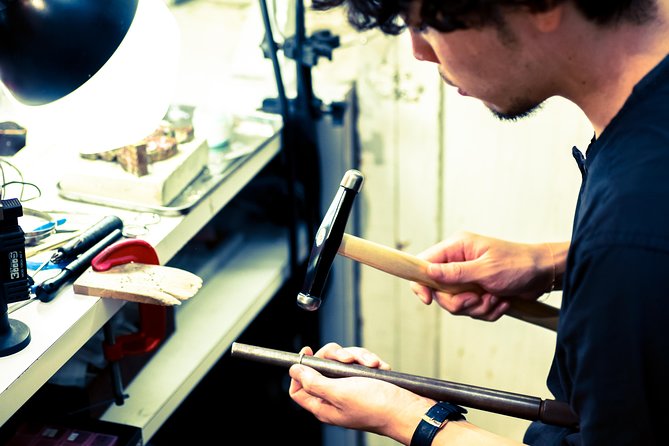 Handmade Experience of a Ring Completed in About 60 Minutes - Meeting and Pickup Details