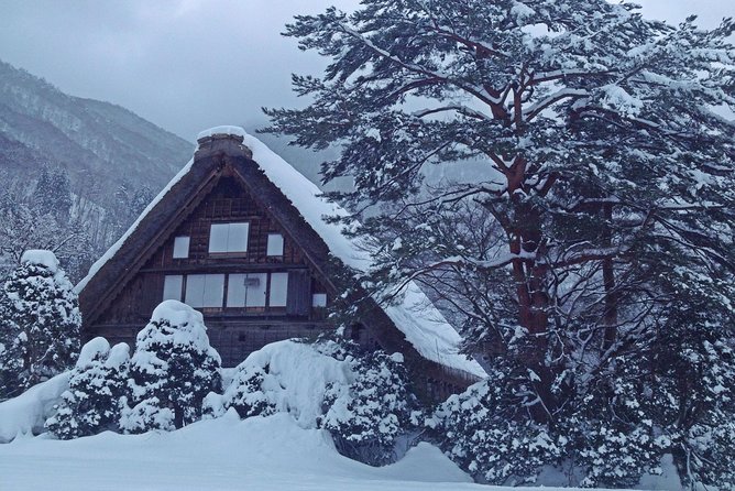 [Day Trip Bus Tour From Kanazawa Station] Shirakawa-Go / Takayama Tour Platinum Route Tour - Frequently Asked Questions