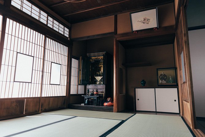 Experience Japanese Calligraphy & Tea Ceremony at a Traditional House in Nagoya - Tea Ceremony in Traditional Style