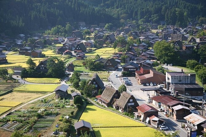 Shirakawago and Takayama 2 Days Tour From Nagoya - Inclusions and Exclusions