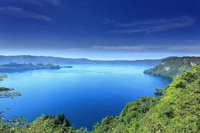 Oirase Gorge and Lake Towada Day Hike With Government-Licensed Guide - Refund Policy